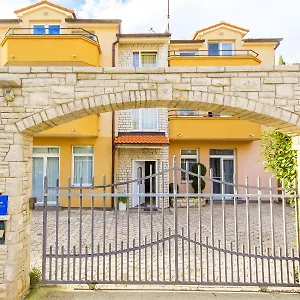 3* Отель Catalina